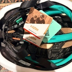 新品未使用　lazer ヘルメットSTRADA　　の画像