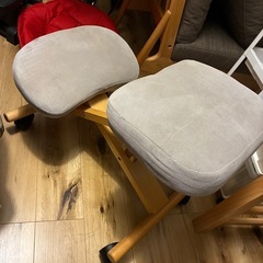 無料】バランスチェア／姿勢サポート椅子の画像