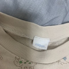 100cm トレーナーの画像