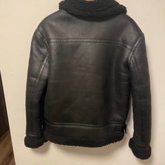 ZARAムートンタッチの画像