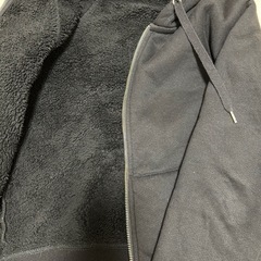 Sサイズ　GU  ジーユー　パーカー　黒　ブラック　Sサイズの画像