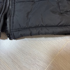 ダウンベストの画像
