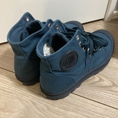 ブランドレザースニーカー24センチの画像