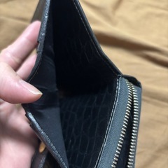 イルビゾンテ折り財布クロコ型押しの画像