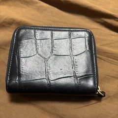 イルビゾンテ折り財布クロコ型押しの画像