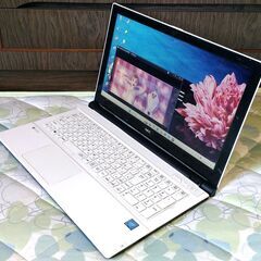 【美品 箱付き】Windows11 大容量SSD ブルートゥース搭載 薄型 NECノートパソコン USBマウスプレゼント中 (15.6型 Skylake Office)の画像