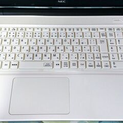 【美品 箱付き】Windows11 大容量SSD ブルートゥース搭載 薄型 NECノートパソコン USBマウスプレゼント中 (15.6型 Skylake Office)の画像