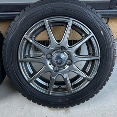 【商談中】スタッドレスタイヤの画像