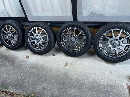 【商談中】スタッドレスタイヤ