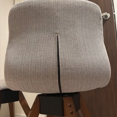 ダイニングチェア2脚セット　回転椅子　ベージュ　ブラウン　の画像