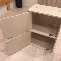 ニトリ　カラーボックス　２点　連結ジョイントありの画像