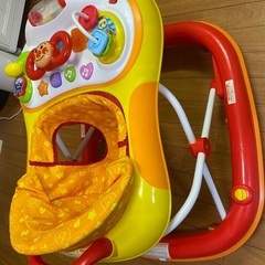アンパンマン歩行器の画像