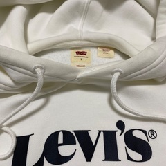 新品！リーバイスパーカーの画像