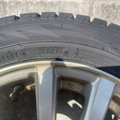 155/65R14アルミ付きスタッドレスタイヤ4本の画像