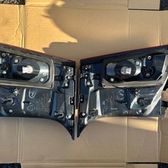 車のテールセットの画像