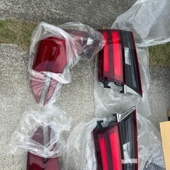 車のテールセットの画像