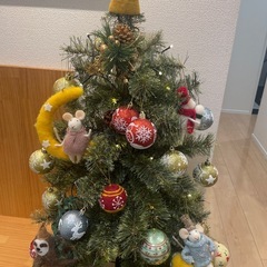 クリスマスツリーの画像