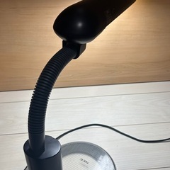 デスクライトの画像