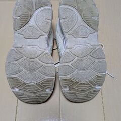 スニーカー　22cm　ジローム　白　運動靴　キッズ　ジュニア　ホワイト　シューズの画像