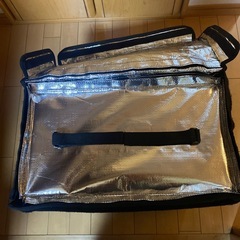 ウーバーイーツ　リュックの画像