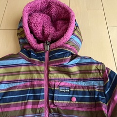 パタゴニアPatagoniaリバーシブルジャンパー コート ジャケット キッズの画像