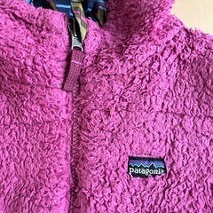パタゴニアPatagoniaリバーシブルジャンパー コート ジャケット キッズの画像