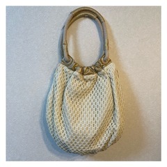 a.v.v⭐︎編みバッグ　オシャレの画像