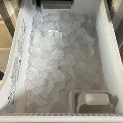 大型冷蔵庫　404ℓ 4段の画像