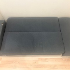 【4点セット無料】【11/16引き取り希望】家電(洗濯機、冷蔵庫)家具(ソファーベット、机)の画像