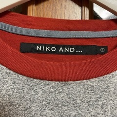 【美品】定価4,300円:ニコアンド ボーダートップス ロンTの画像