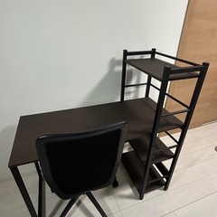 ラック付きデスク
の画像