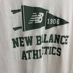 ニューバランスTシャツの画像