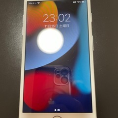simフリー　iPhone7 32GB シルバーの画像