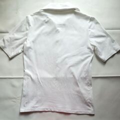 CLASSA 白 ポロシャツ スキッパー襟風 サイズM 半袖の画像