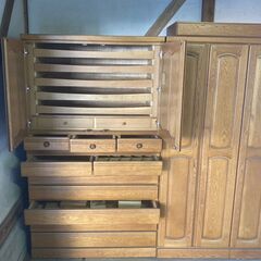 クローゼット、洋タンス　　合わせて1000円の画像