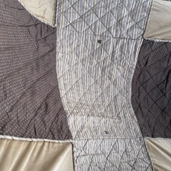 コイズミ　コタツ掛布団　240×225の画像