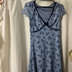 フラワーワンピース　未使用／美品、mサイズの画像