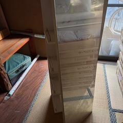 洗面ミラーの画像