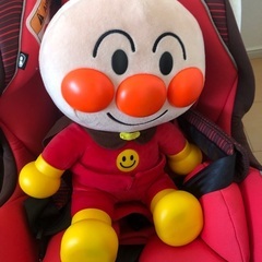 チャイルドシートアンパンマンぬいぐるみお喋りモード搭載の画像