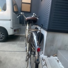 電動アシスト自転車 シティタイプ クリーム色の画像