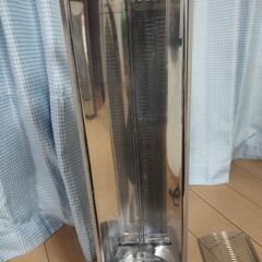 コロナ　遠赤外線ストーブ　スリムカーボンの画像