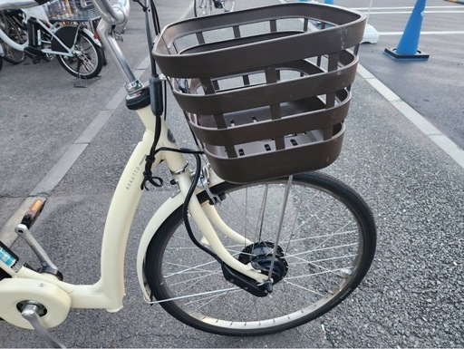 中古ブリヂストン電動アシスト自転車　ベルト式　B400 大阪
