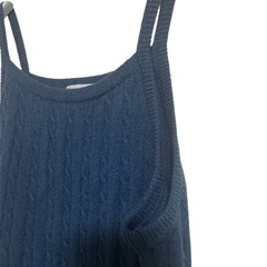 GU ネイビー ケーブルニット キャミソール Sの画像