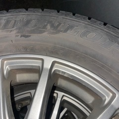 スタッドレスタイヤ　195/65R15
の画像