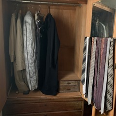 [直接取りに来て下さる方限定]洋服タンスの画像