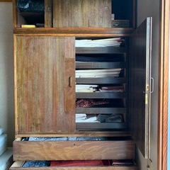 [直接取りに来て下さる方限定]洋服タンスの画像