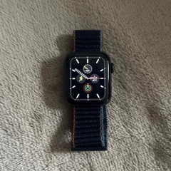 Apple Watch SEの画像