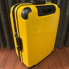 スーツケースの画像