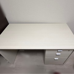 バルバーニ  作業机/引き出し2点の画像