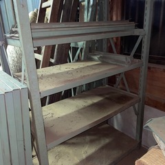 【お譲りの方が決まりました】棚　4段棚　３つの画像